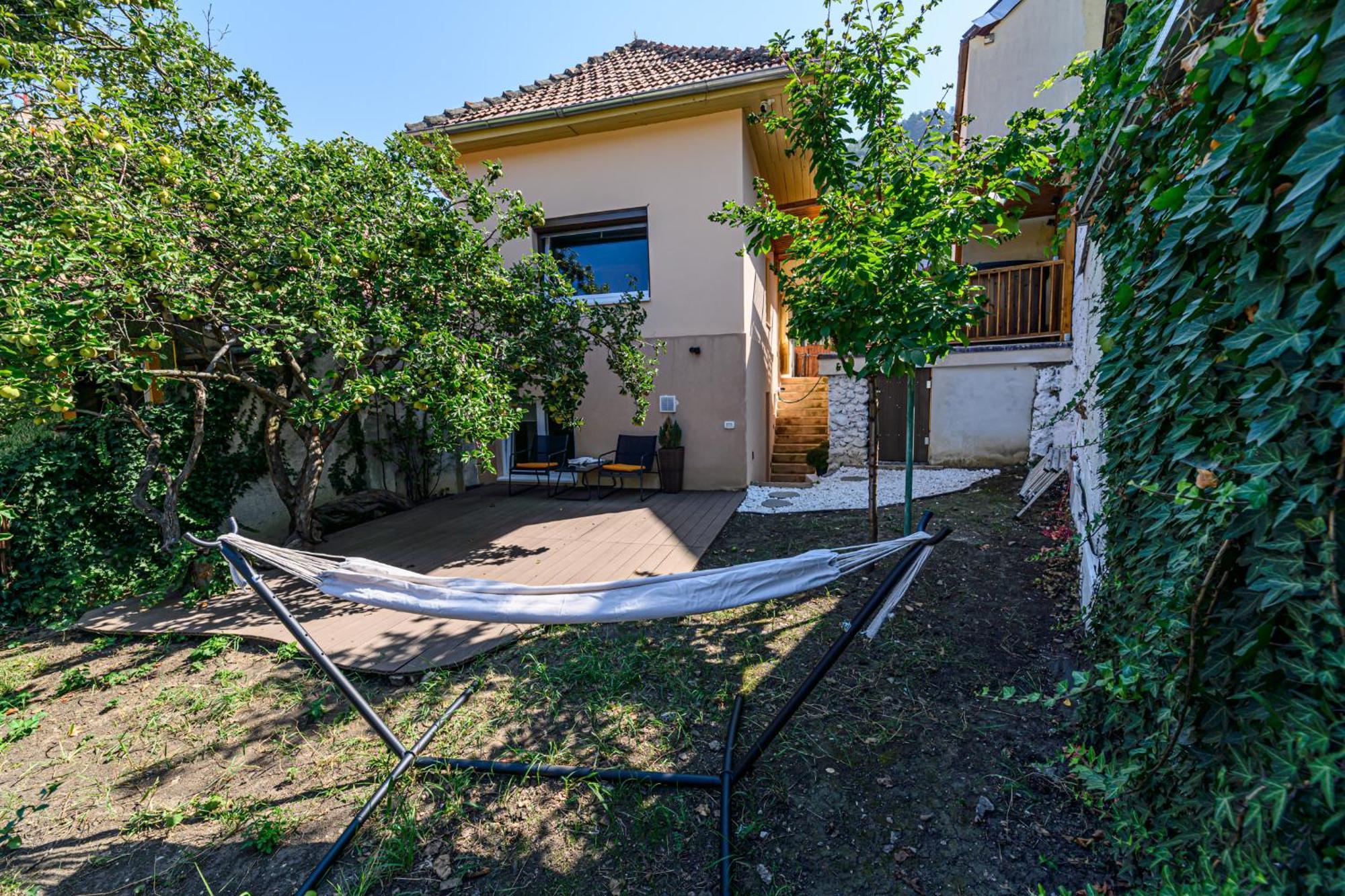Lagom - Hot Tub Hideout Brasov Ngoại thất bức ảnh