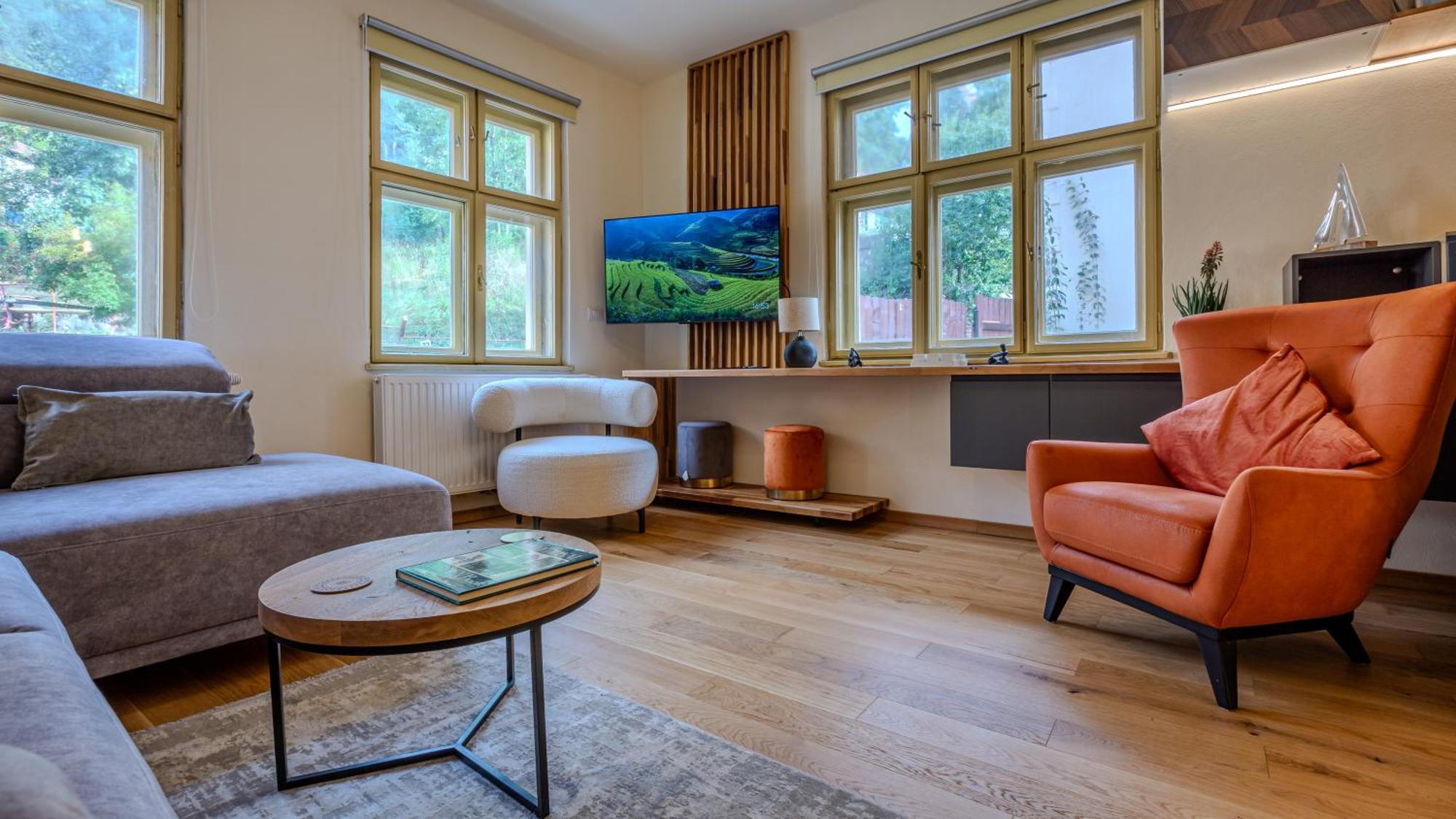 Lagom - Hot Tub Hideout Brasov Ngoại thất bức ảnh